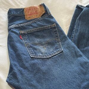 Vintage 501 Levi's Men's Straight Blue Denim Jeans